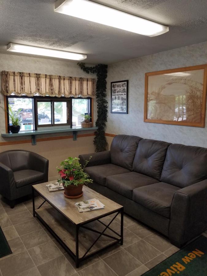 Quality Inn New River Gorge Файетвил Екстериор снимка