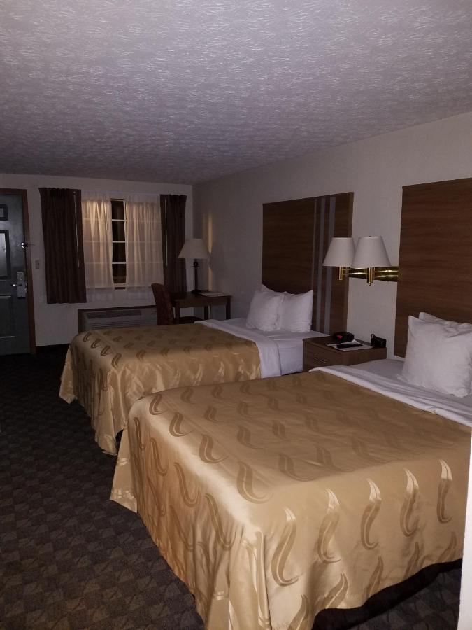 Quality Inn New River Gorge Файетвил Екстериор снимка