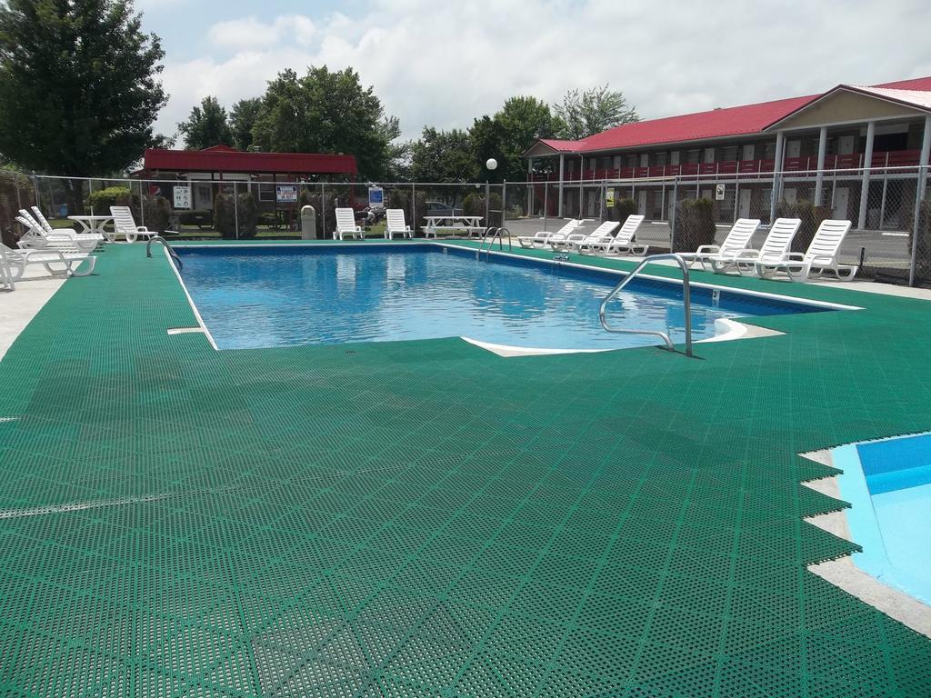 Quality Inn New River Gorge Файетвил Екстериор снимка